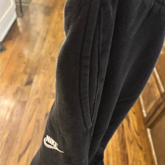 Nike black straight leg Joggers for Men - L - Picture 5 of 6